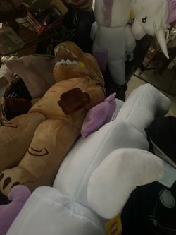 Large Stuffed Animal Plush Lot