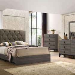 4 Pc Queen Bedroom Set