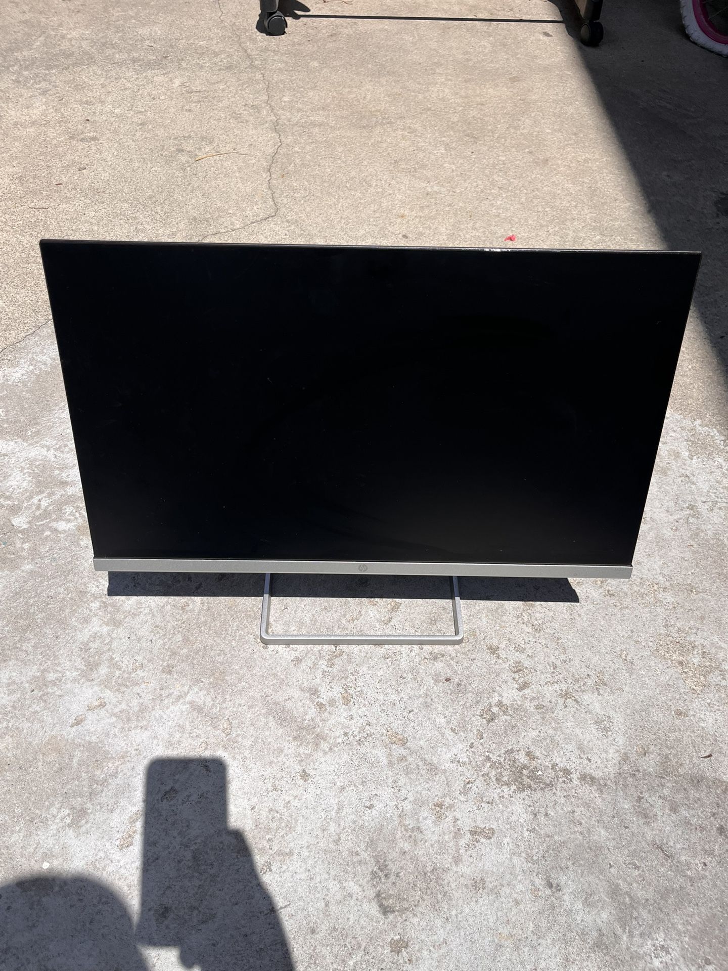 HP M22f FHD Monitor