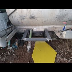 Repair And Fabrication Gates Flatbed  Box Truck 