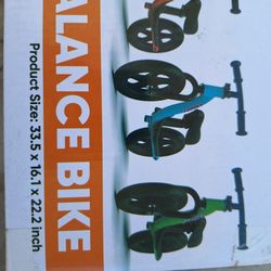 TODDLERS BALANCE BIKE 