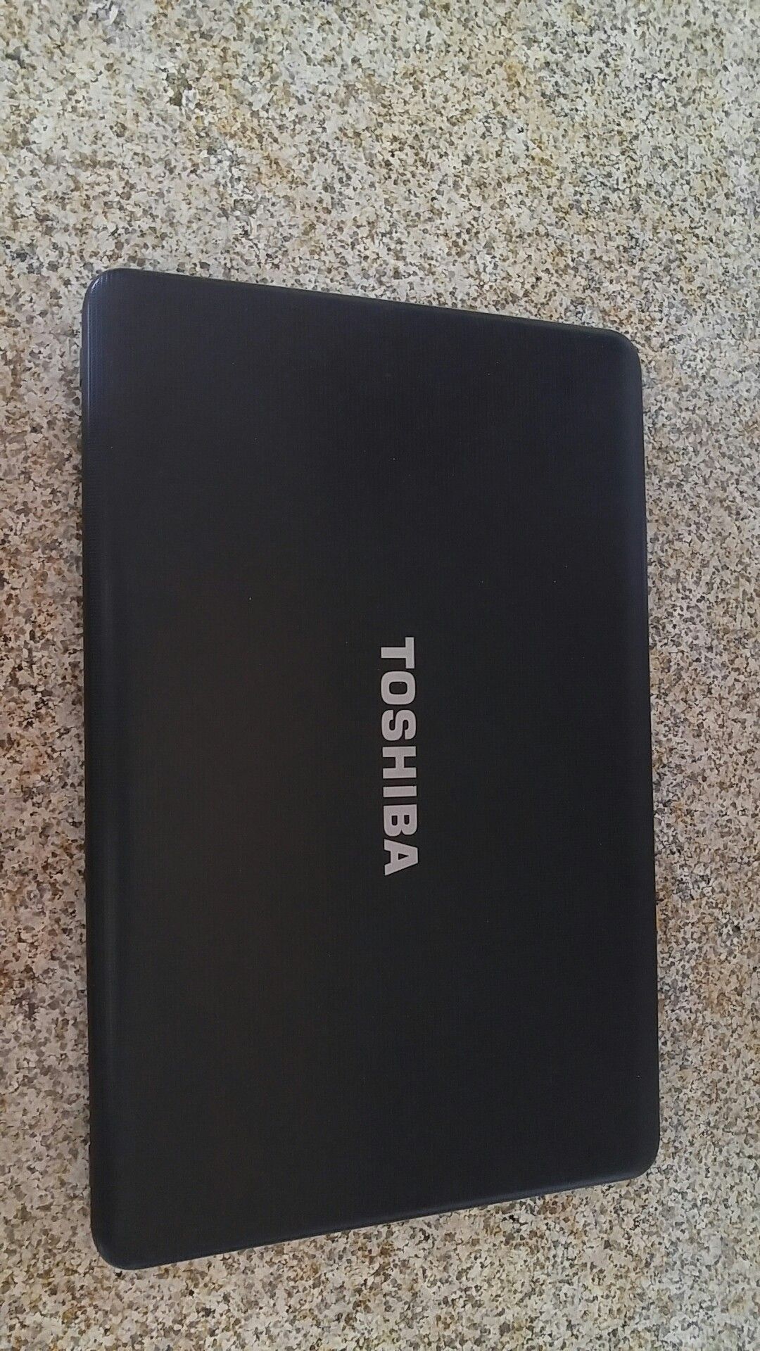 Toshiba Satellite 500gb laptop