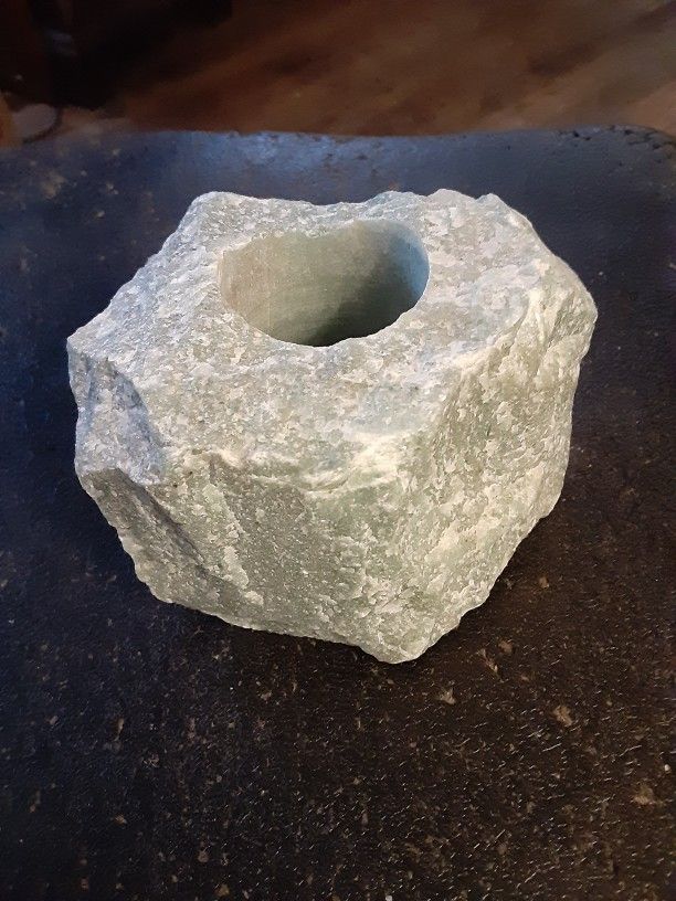 Green Quart Tea Light Candle Holder