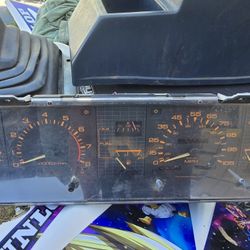 Cluster Nissan Pick Up 1986 V6
