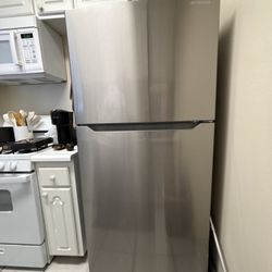 Refrigerator And Freezer 