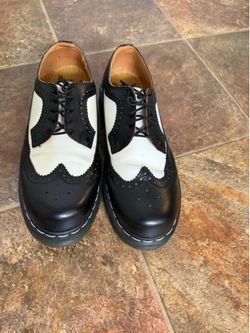 Dr marten wing tips men size 11