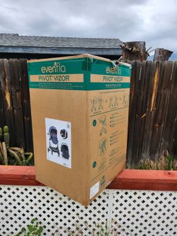 Evenflo Pivot Vizor stroller