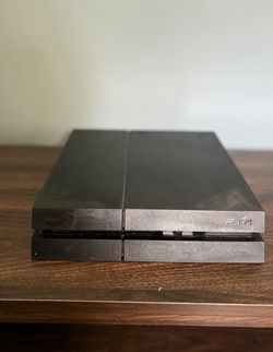 PS4 PlayStation 4