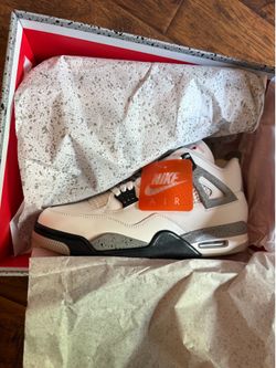 Jordan 4 Cement