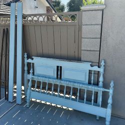 Vintage Queen Headboard Bed frame FREE