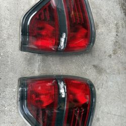 2013 F150 FX2 Rear Driver & Passenger Tails Lights