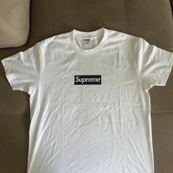 Supreme Box Logo “Paris”
