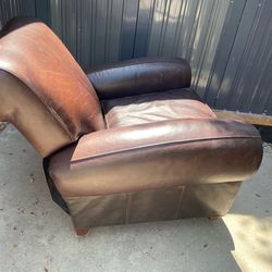Pottery Barn Manhattan Roll Arm Leather Recliner