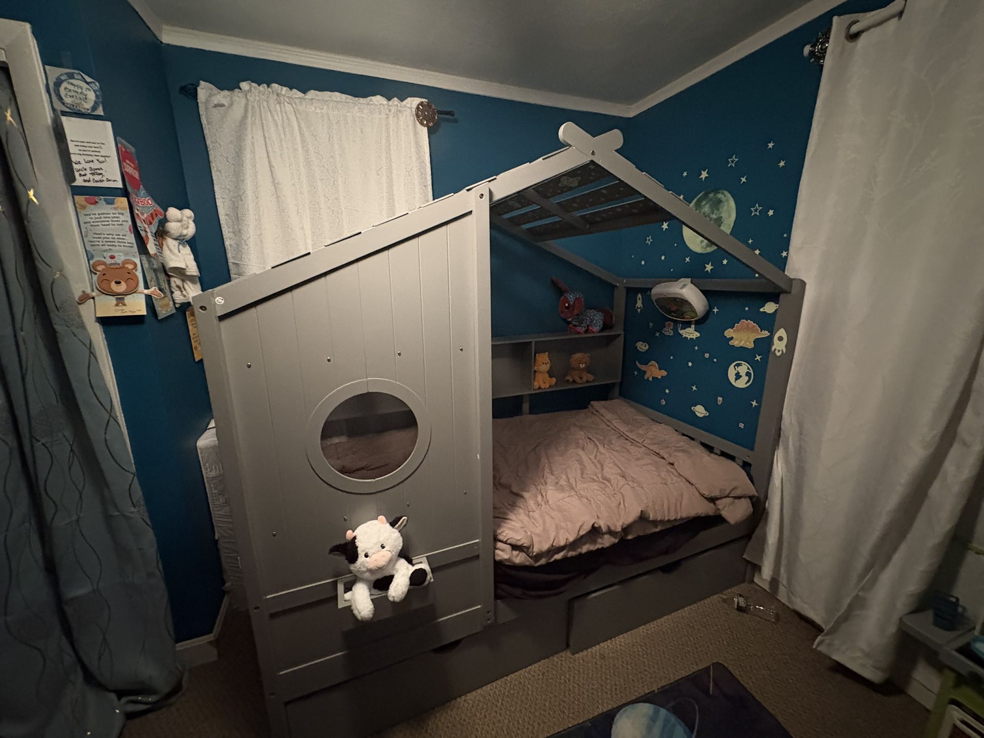 Toddler Twin bed 