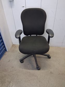 Knoll Generation Ergonomic Task Chair