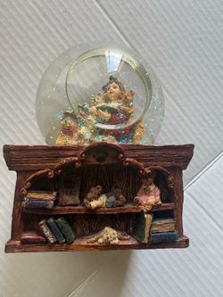 Musical Snow Globe