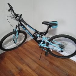 Huffy Bike Black Friday And Baby Blue Colors Like New 
