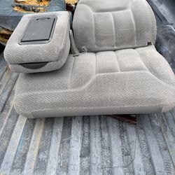 Seat obs Tahoe Chevy