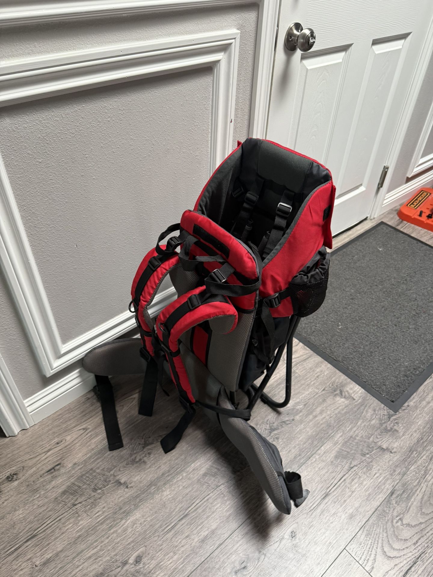 Hiking Baby carrier