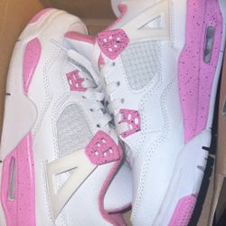 Air Jordan 4 Retro