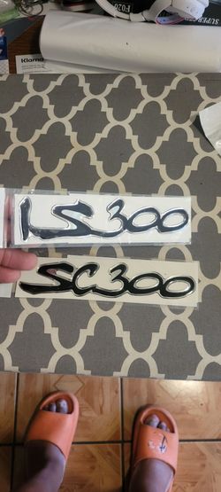 Is300 emblem