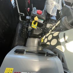 Murray 208cc Gas Snow Blower 