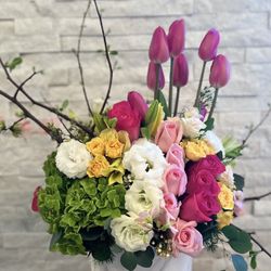 Flower Arrangement For Valentines
