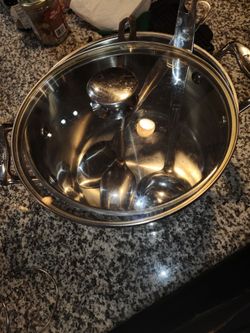 Stainless steel Cuisinart gumbo pot