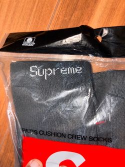 Supreme socks