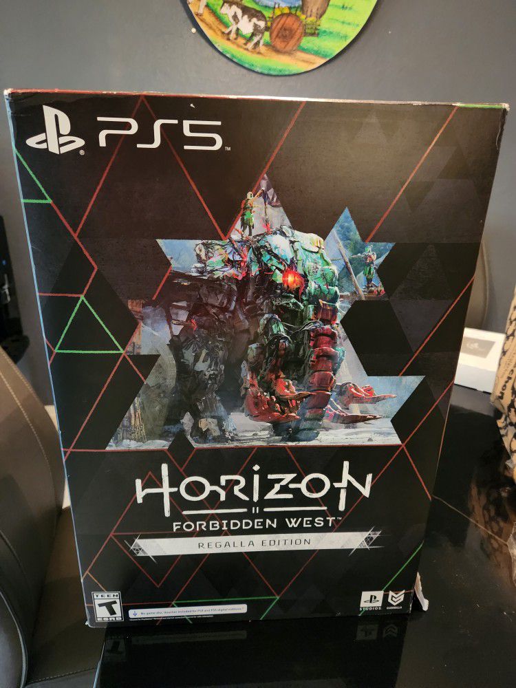 Brand New Collectible PS5 Horizon Forbidden West Regalla Edition Factory Sealed