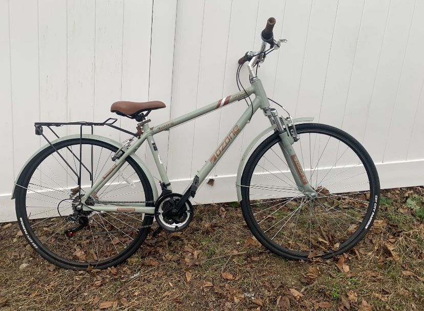 Ozone 500 Men’s 700c Cityscape Hybrid Bike-Bed Stuy