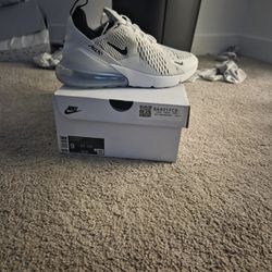 Brand New Never Worn 