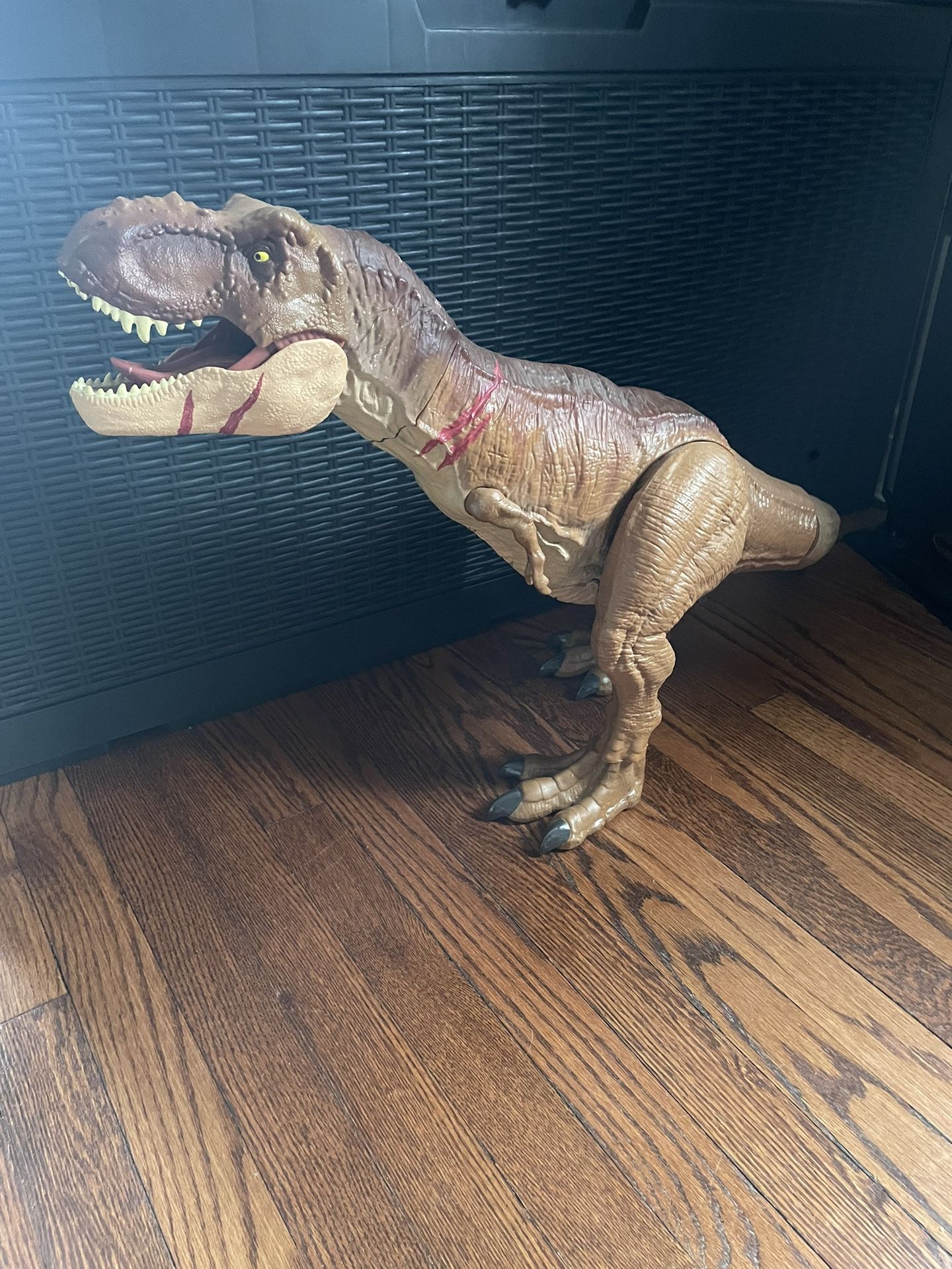 Colossal Jurassic Park Dino Toys Dinosaur