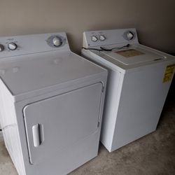 GE Washer & Dryer (Electric) 