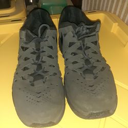 Nike Shoes/size 11.5