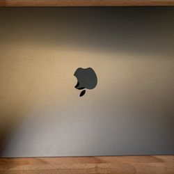 MacBook Air M3 16gb RAM 256GB SSD 