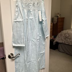 Miss Elaine Long Satin Nightgown L NWT