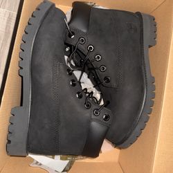 Timberland 6y/6m/7.5w Brand New