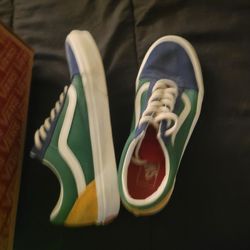 Vans 