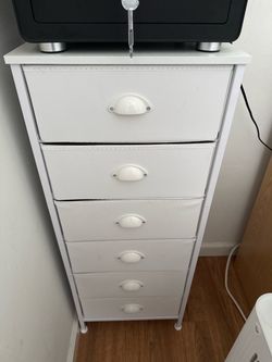 Storage bins / closet organizers