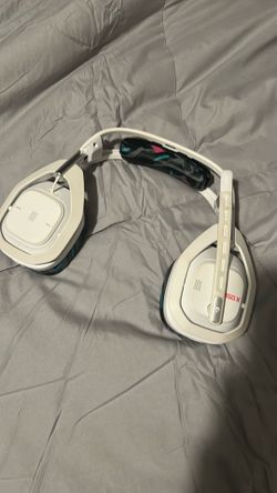 White Astro a50x Lightspeed + White Base Station