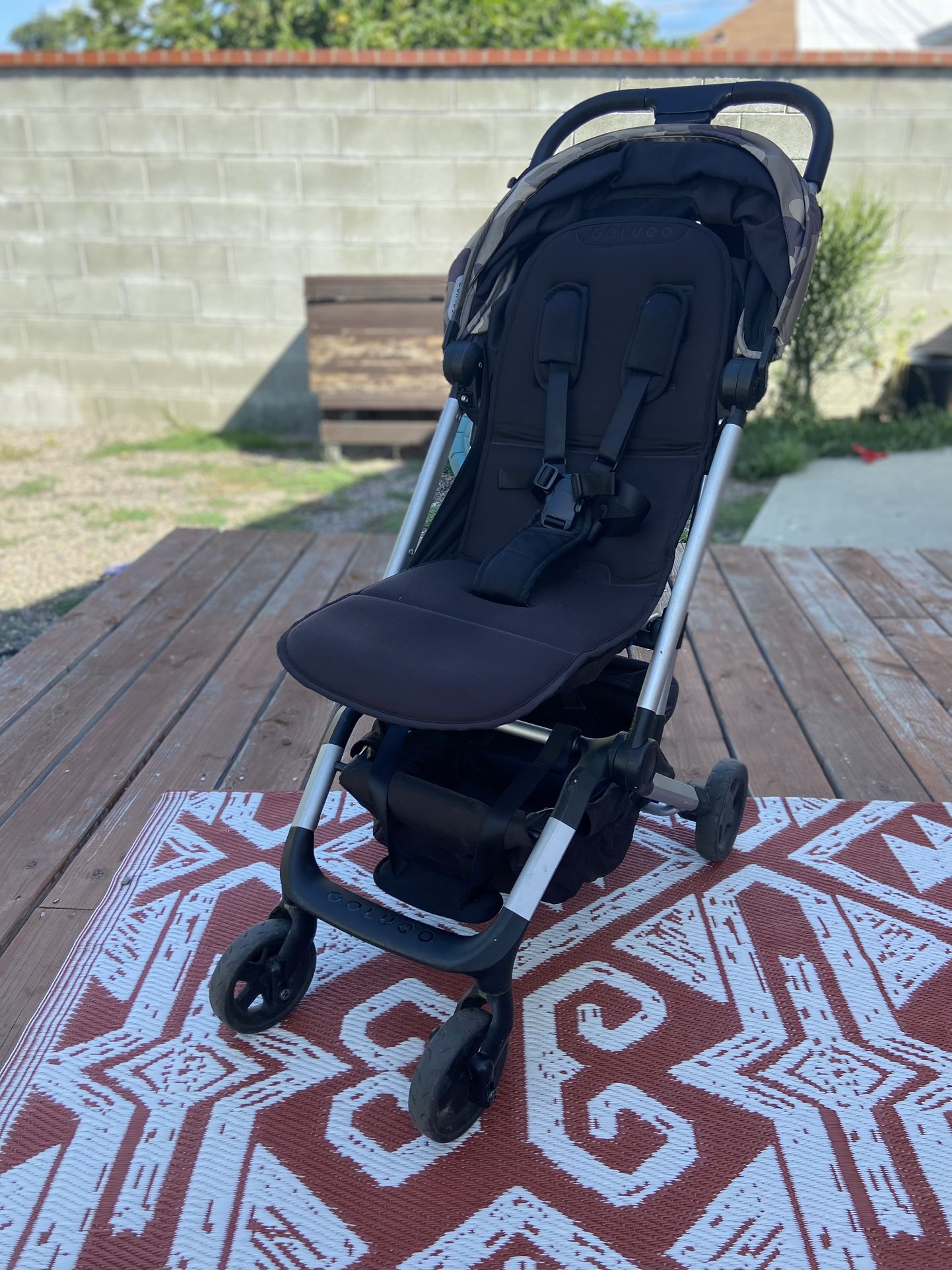 Colugo Compact Stroller