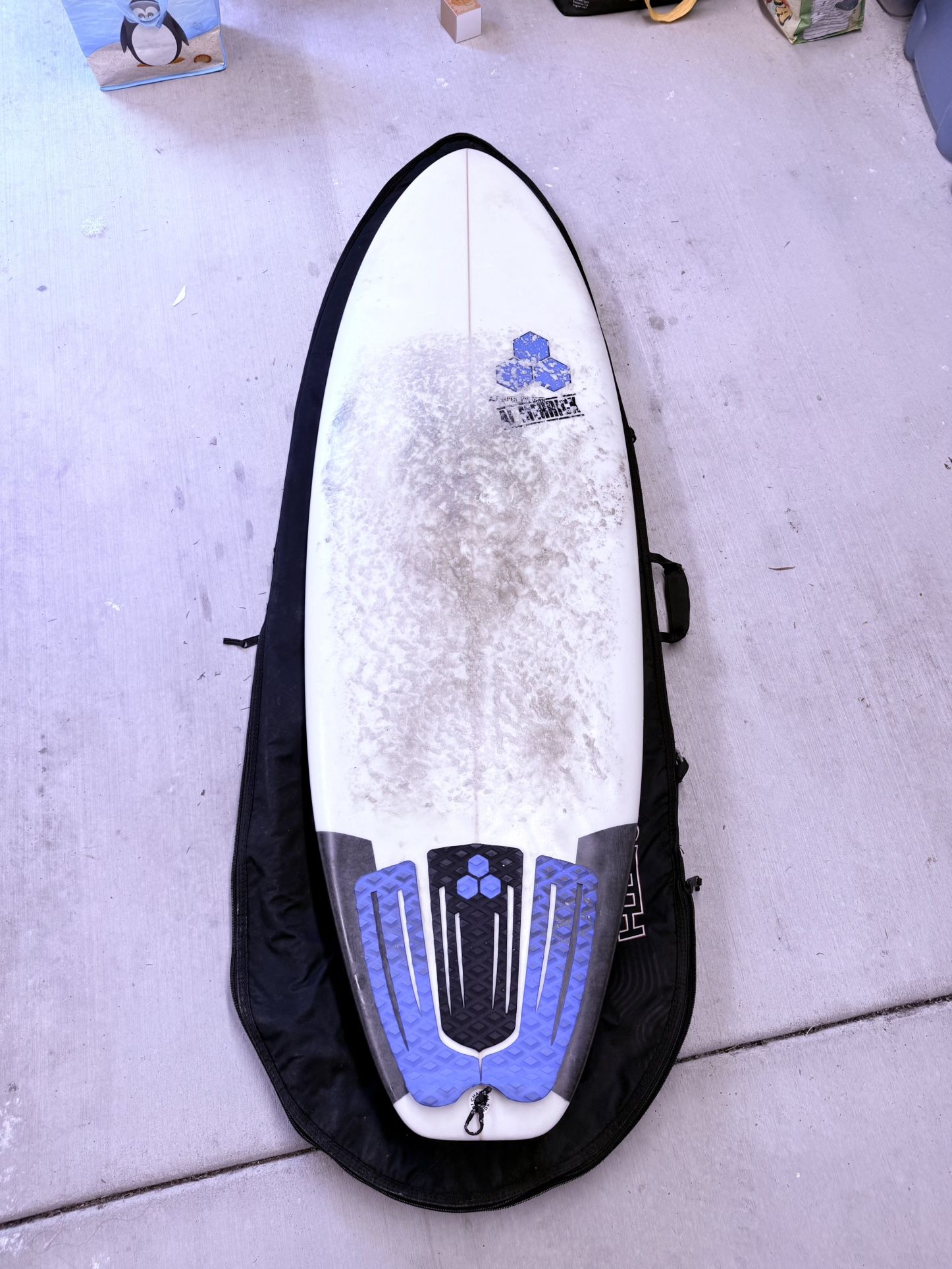 Channel Islands Surfboard  5’ 11” 