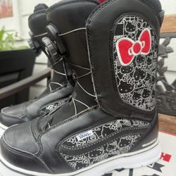 Vans Hello Kitty Snowboarding Boots 