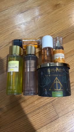 Body spray and candle bundle