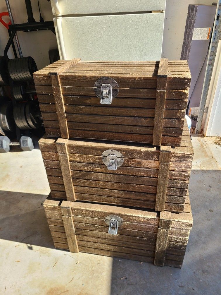 Stackable Storage Crates