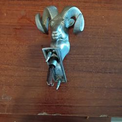 Original Ram Hood Ordainment