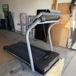 NordicTrack C 1800 Treadmill – Works – Pickup Only