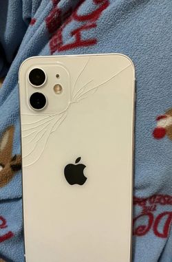 UNLOCKED IPHONE 12 64GB CRACKED BACK $200