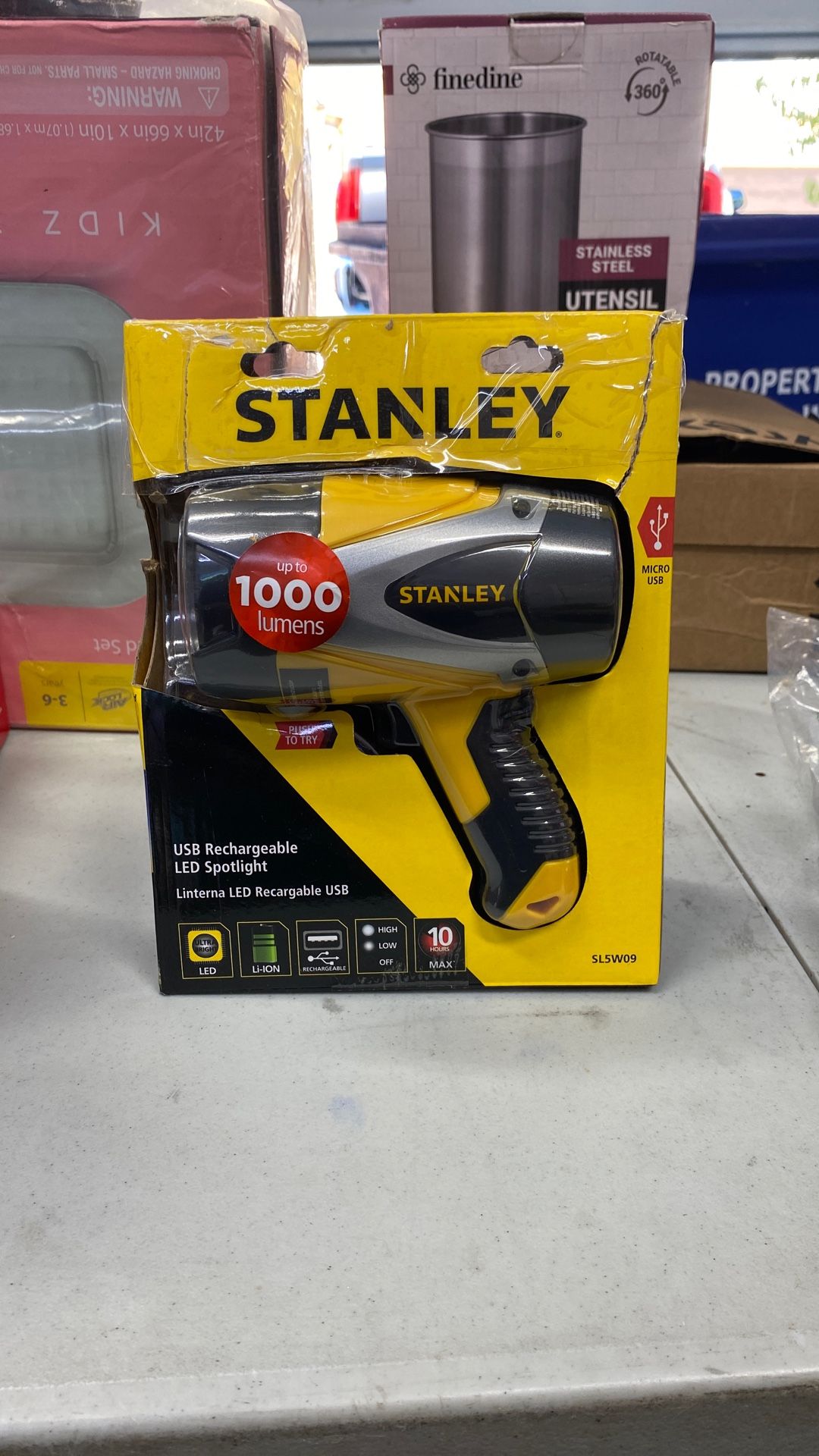 Stanley Rechargeable Spotlight